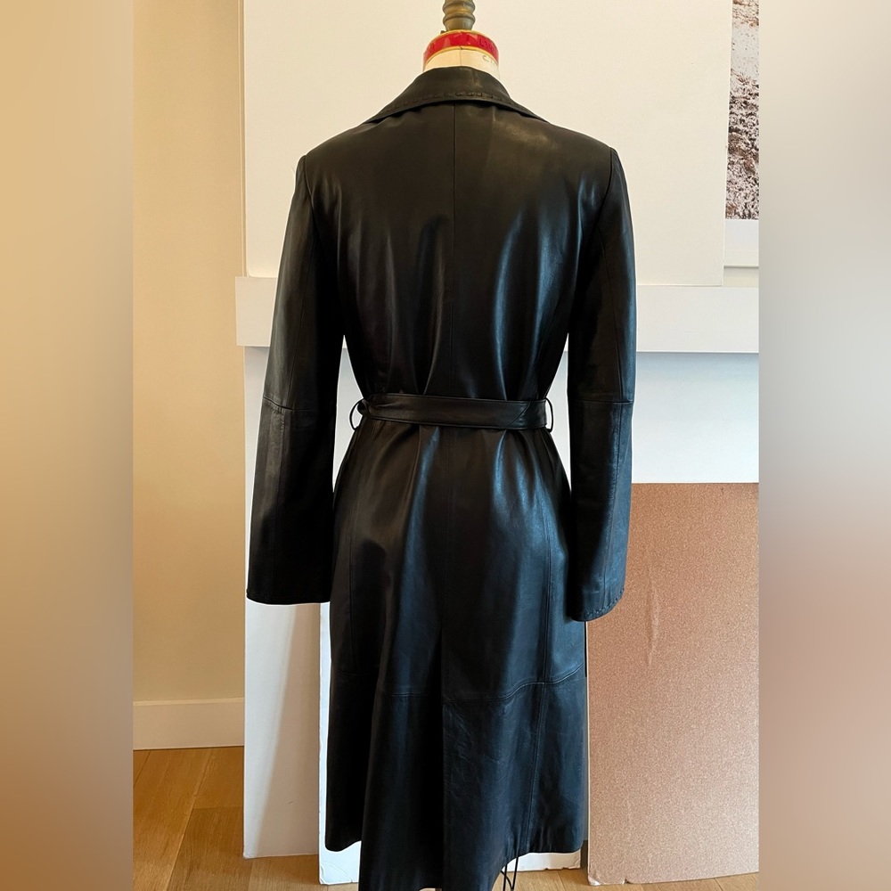 Leather jacket - Picture 3 of 4